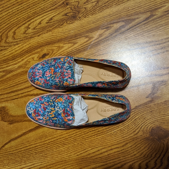 Sperry Liberty Print Loafer - Picture 4 of 7